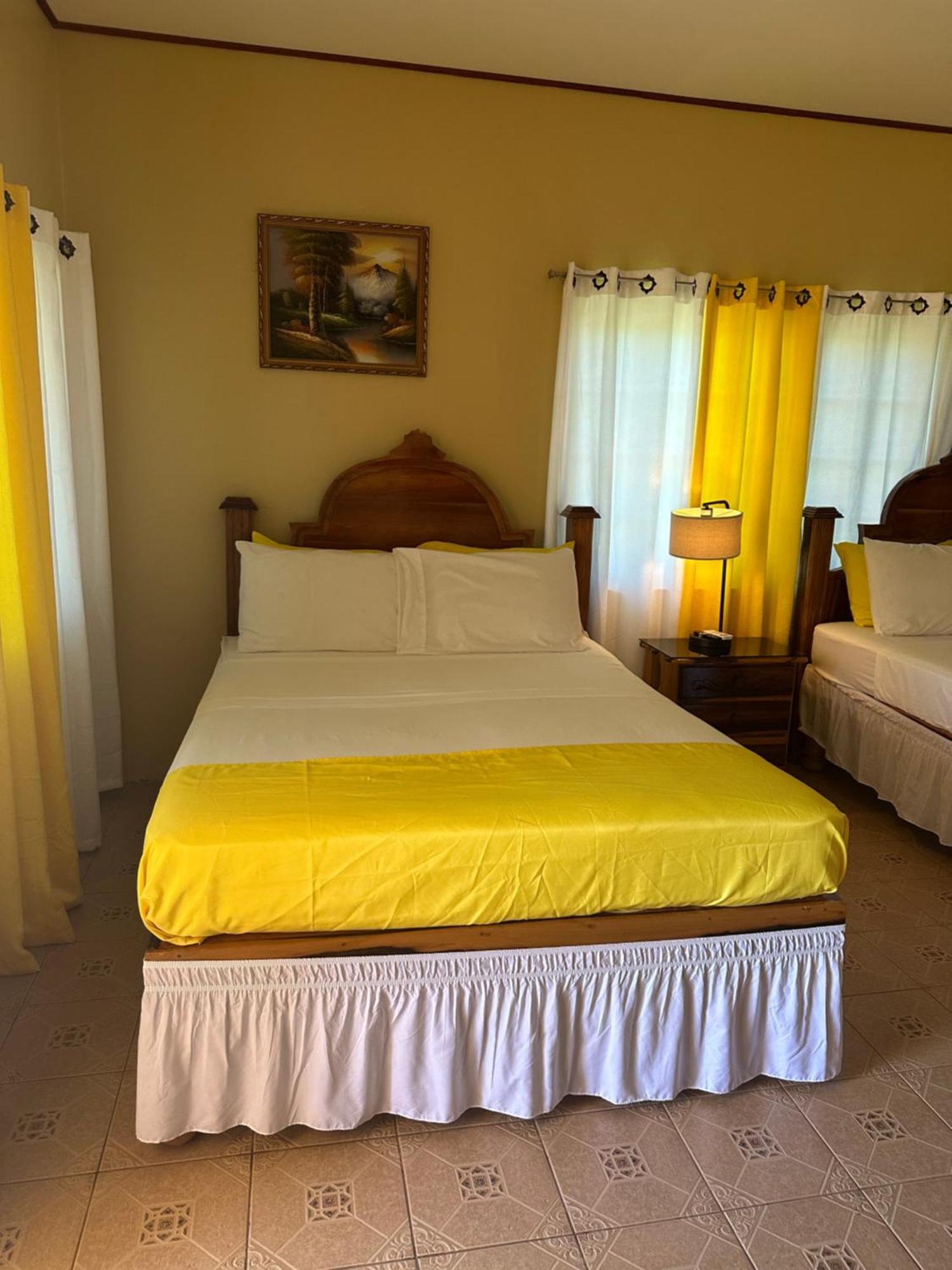 Brytan Villa Treasure Beach Esterno foto